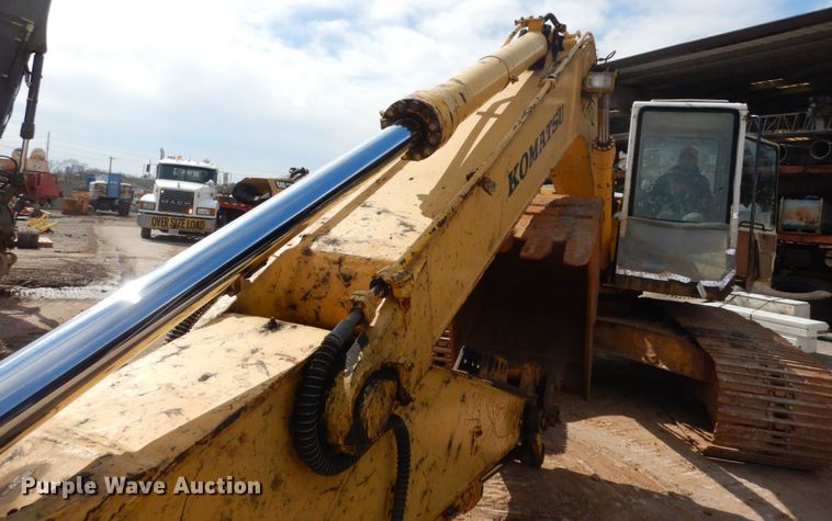 image for item GB9888 1993 Komatsu PC200LC-5L excavator