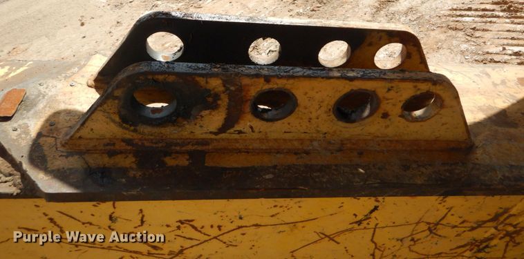 image for item GB9888 1993 Komatsu PC200LC-5L excavator