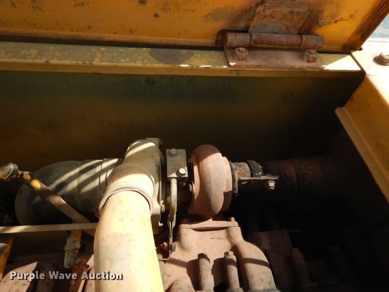 image for item GB9888 1993 Komatsu PC200LC-5L excavator