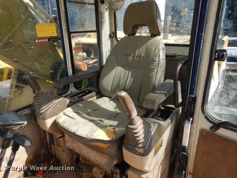 image for item GB9888 1993 Komatsu PC200LC-5L excavator