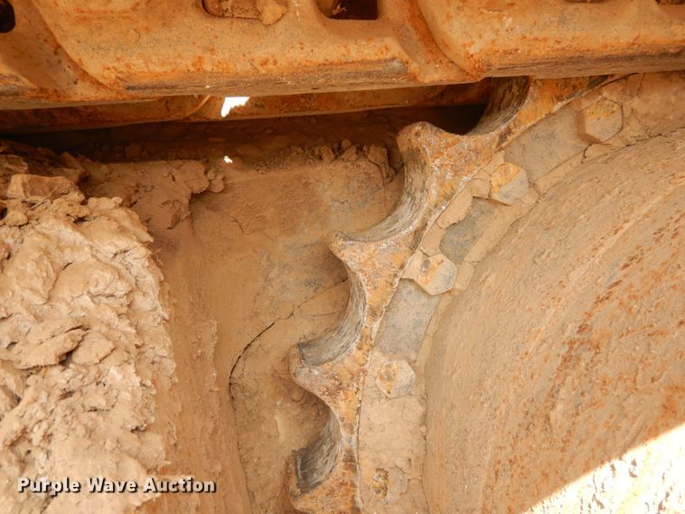 image for item GB9888 1993 Komatsu PC200LC-5L excavator