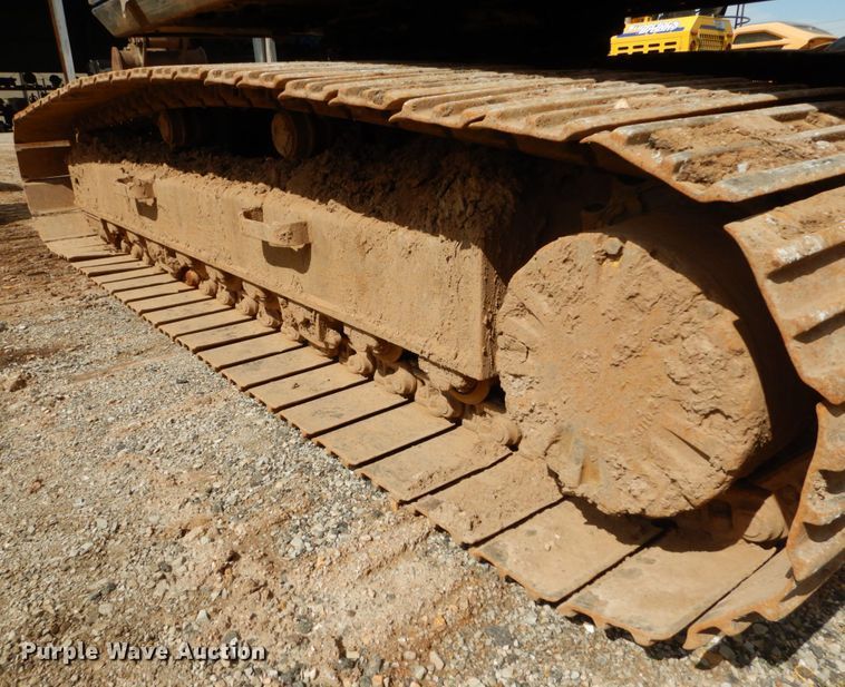 image for item GB9888 1993 Komatsu PC200LC-5L excavator