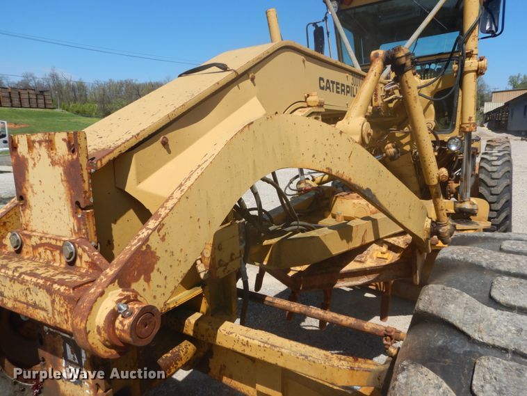 image for item GB9926 1984 Caterpillar 130G motor grader