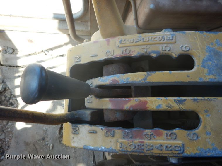 image for item GB9926 1984 Caterpillar 130G motor grader