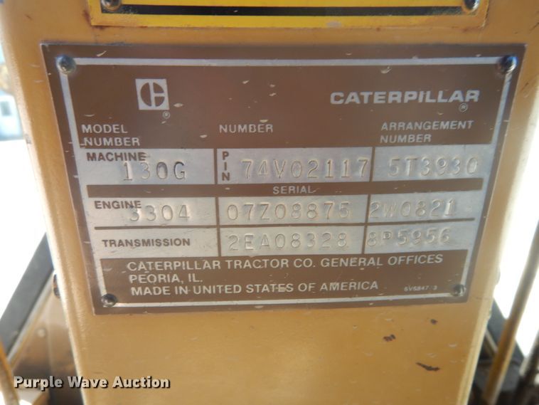 image for item GB9926 1984 Caterpillar 130G motor grader