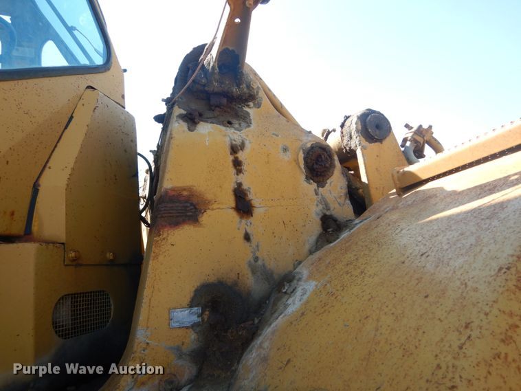 image for item GB9927 1977 Caterpillar 980B  wheel loader