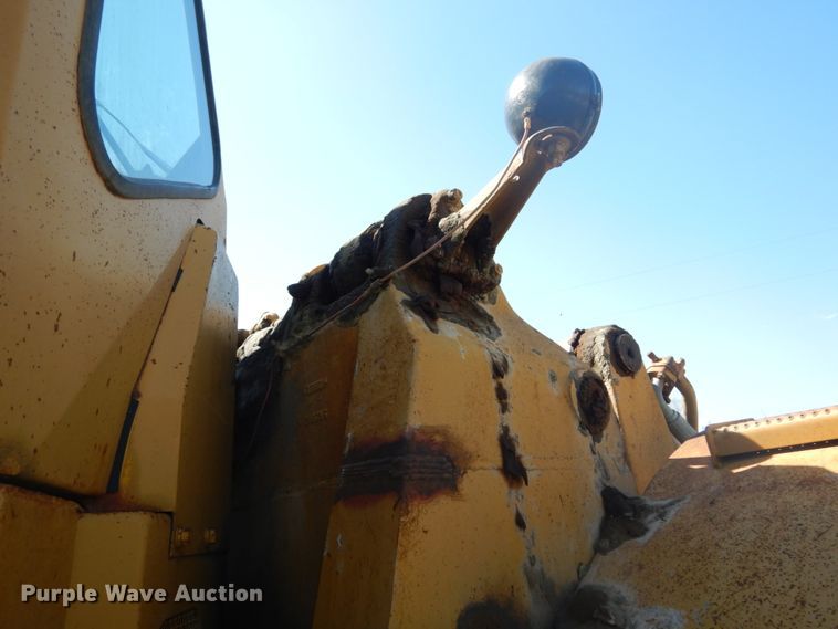 image for item GB9927 1977 Caterpillar 980B  wheel loader