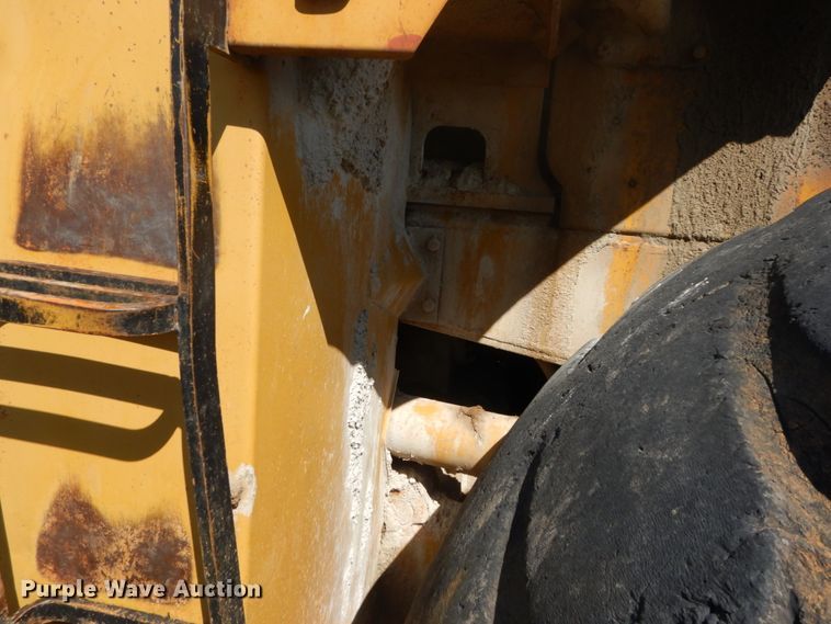image for item GB9927 1977 Caterpillar 980B  wheel loader