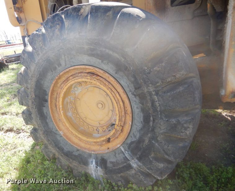 image for item GB9927 1977 Caterpillar 980B  wheel loader