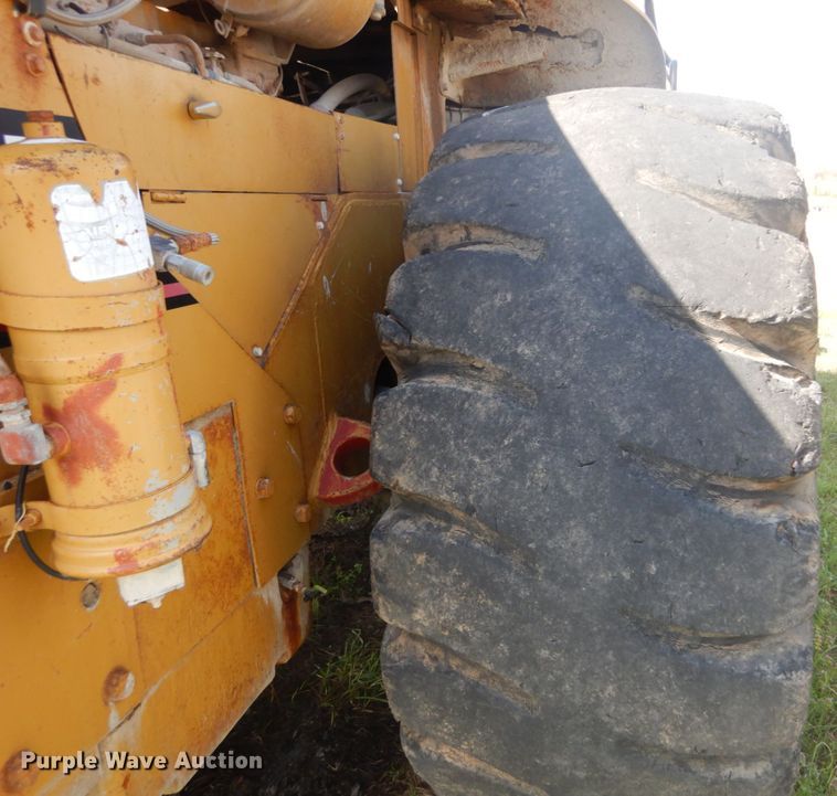image for item GB9927 1977 Caterpillar 980B  wheel loader