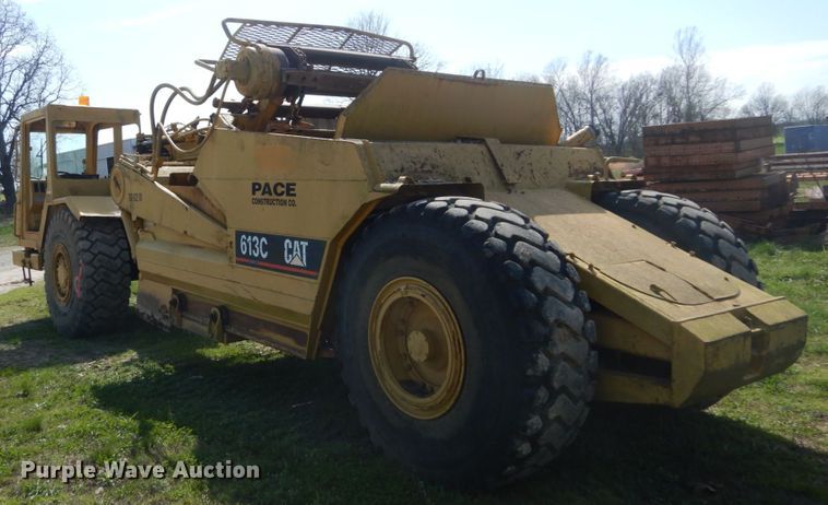 image for item GB9932 1997 Caterpillar 613C elevating scraper