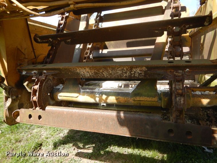 image for item GB9932 1997 Caterpillar 613C elevating scraper