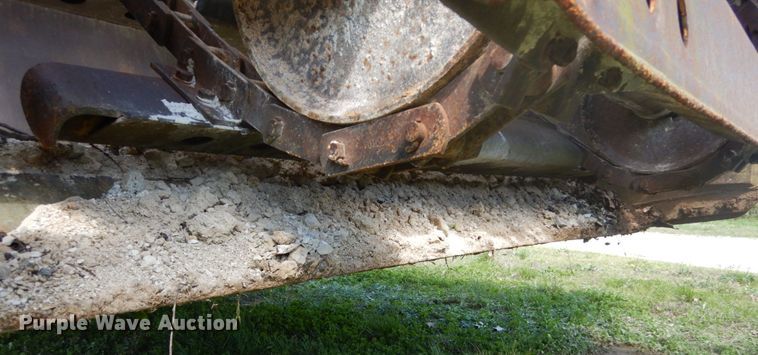 image for item GB9932 1997 Caterpillar 613C elevating scraper