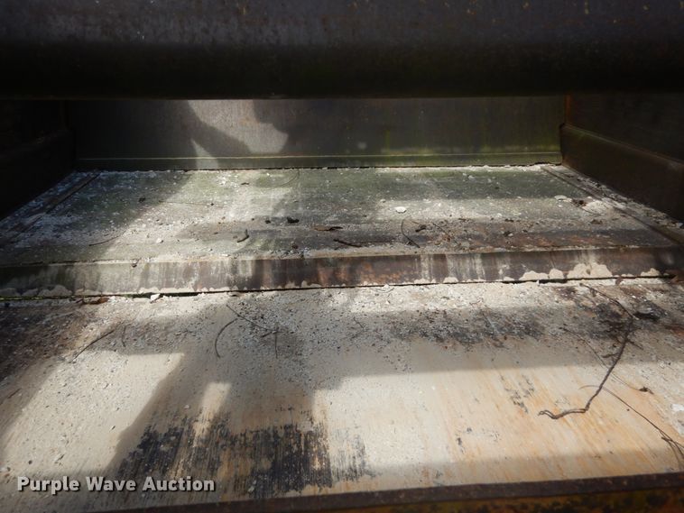 image for item GB9932 1997 Caterpillar 613C elevating scraper