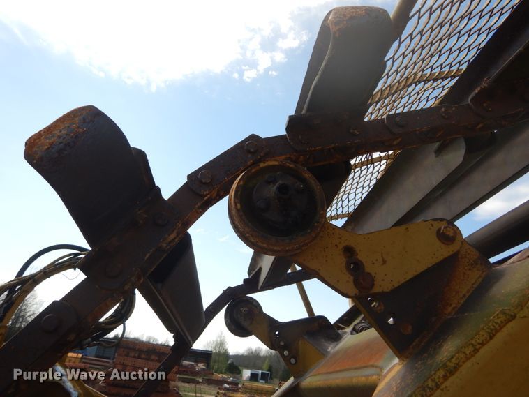 image for item GB9932 1997 Caterpillar 613C elevating scraper