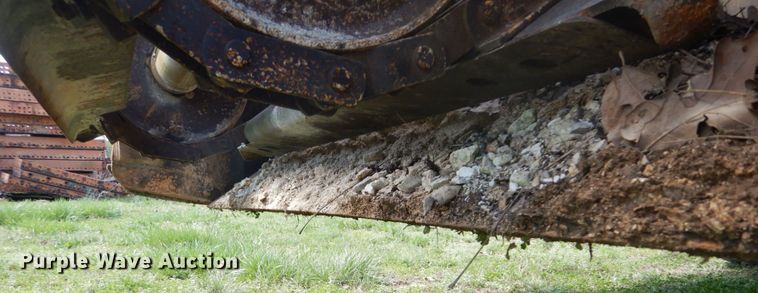 image for item GB9932 1997 Caterpillar 613C elevating scraper