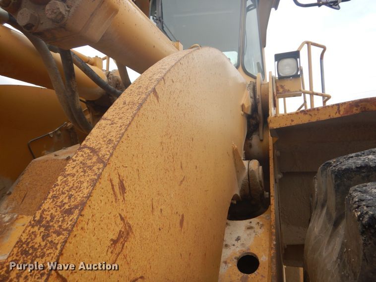 image for item GB9935 1994 Caterpillar 980F  wheel loader