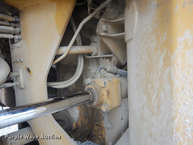 image for item GB9935 1994 Caterpillar 980F  wheel loader