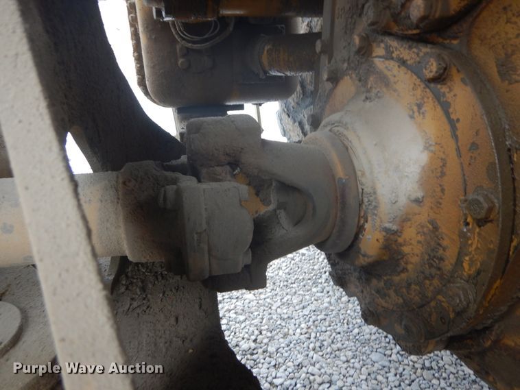 image for item GB9935 1994 Caterpillar 980F  wheel loader