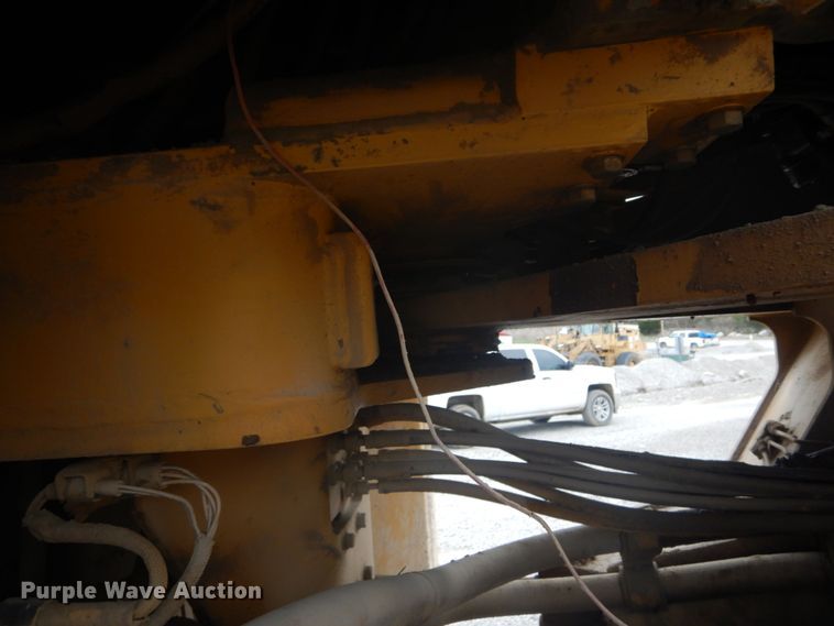 image for item GB9935 1994 Caterpillar 980F  wheel loader