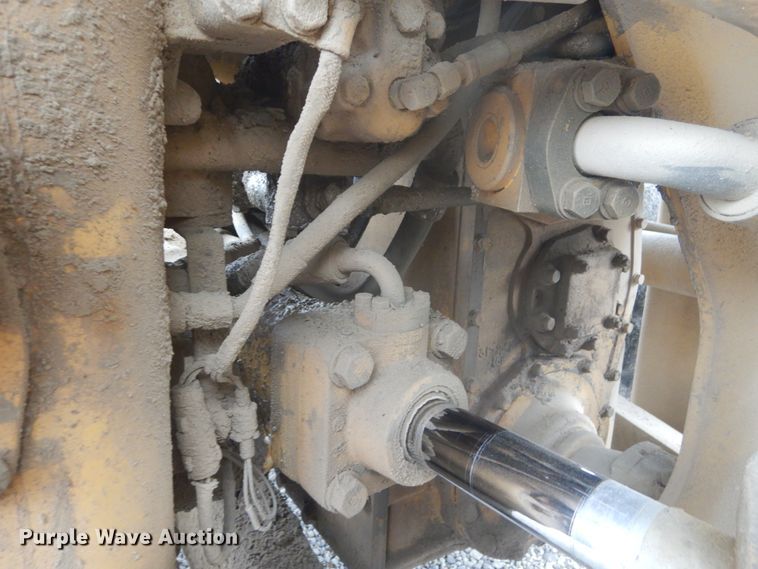 image for item GB9935 1994 Caterpillar 980F  wheel loader