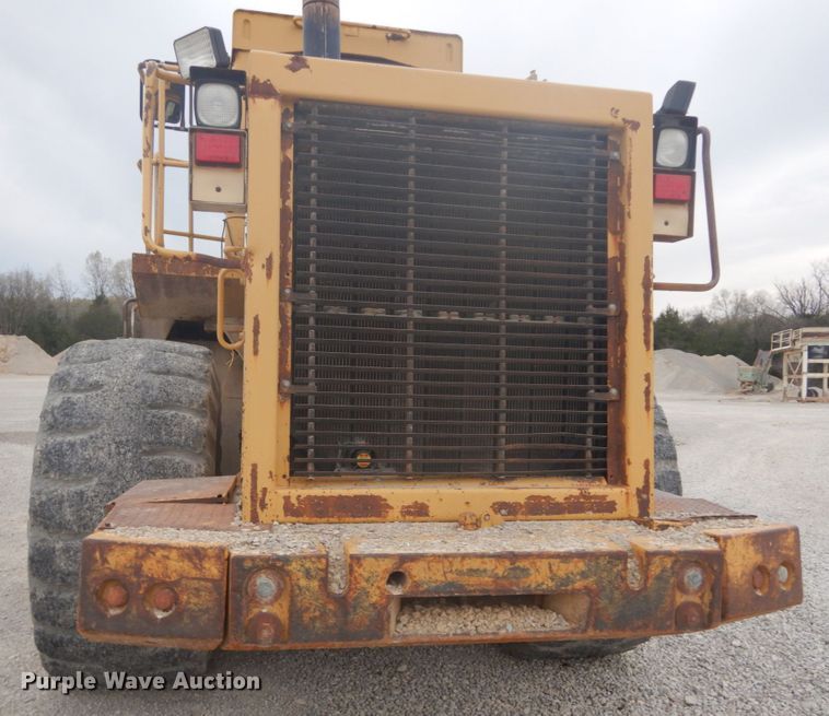 image for item GB9935 1994 Caterpillar 980F  wheel loader