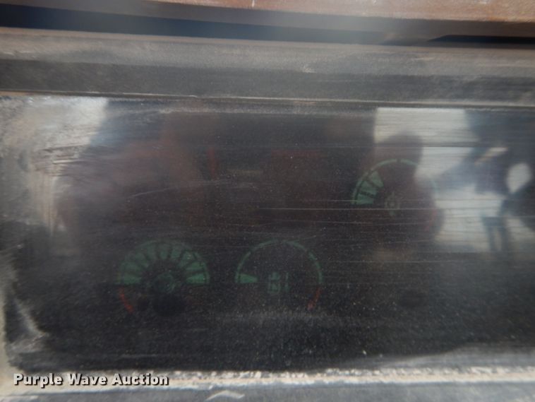 image for item GB9935 1994 Caterpillar 980F  wheel loader