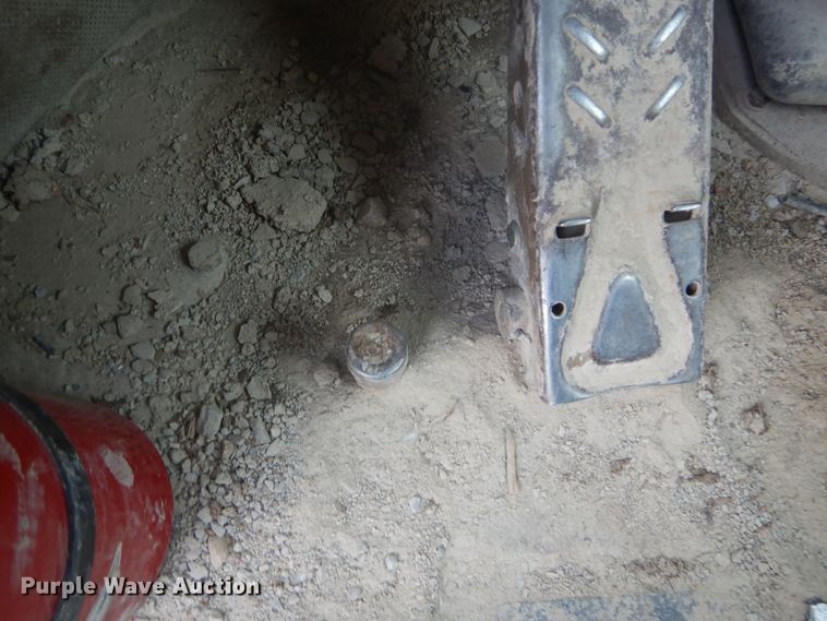 image for item GB9935 1994 Caterpillar 980F  wheel loader