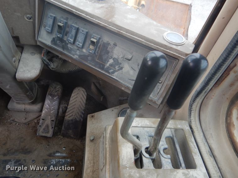 image for item GB9935 1994 Caterpillar 980F  wheel loader