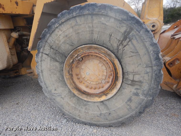 image for item GB9935 1994 Caterpillar 980F  wheel loader