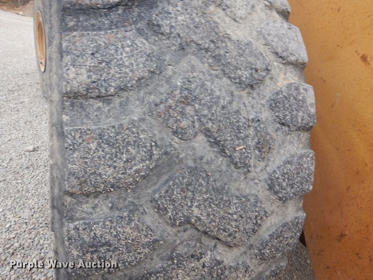 image for item GB9935 1994 Caterpillar 980F  wheel loader