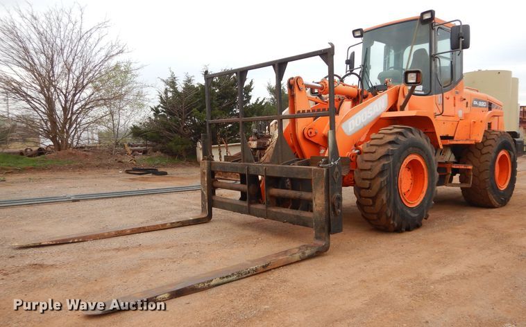 image for item GK9134 2011 Doosan DL220  wheel loader
