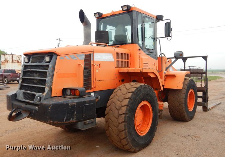 image for item GK9134 2011 Doosan DL220  wheel loader