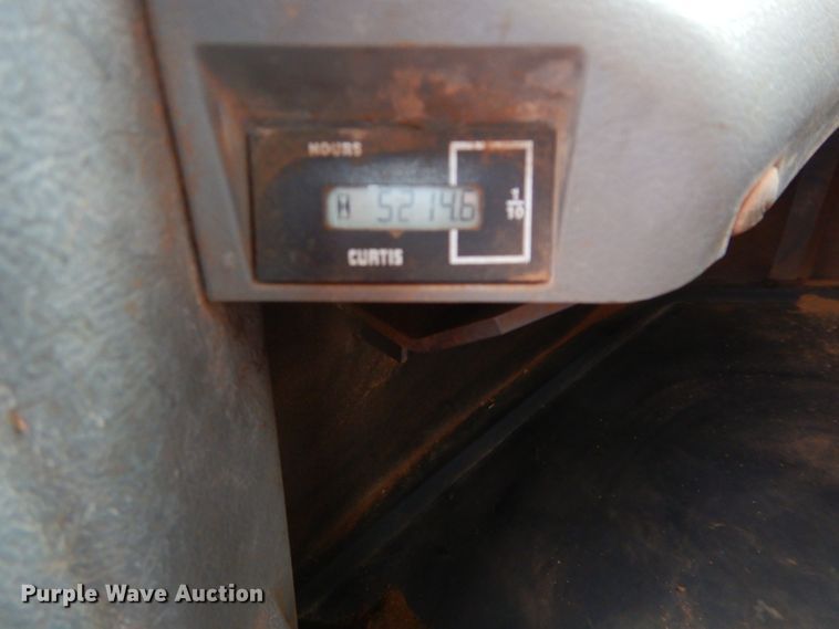 image for item GK9134 2011 Doosan DL220  wheel loader