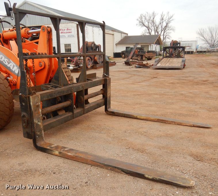 image for item GK9134 2011 Doosan DL220  wheel loader