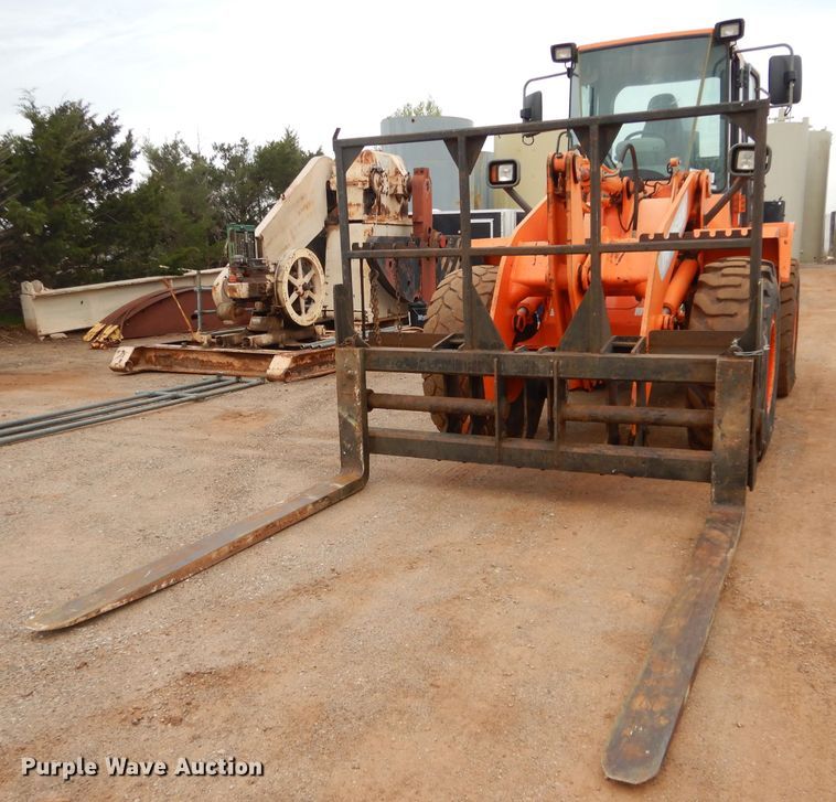 image for item GK9134 2011 Doosan DL220  wheel loader