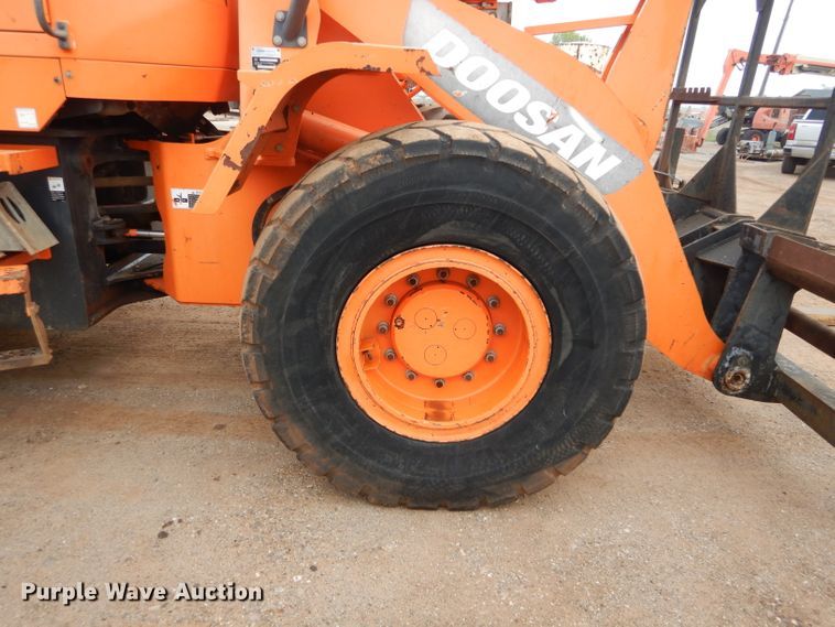 image for item GK9134 2011 Doosan DL220  wheel loader