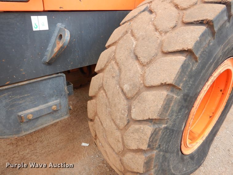 image for item GK9134 2011 Doosan DL220  wheel loader