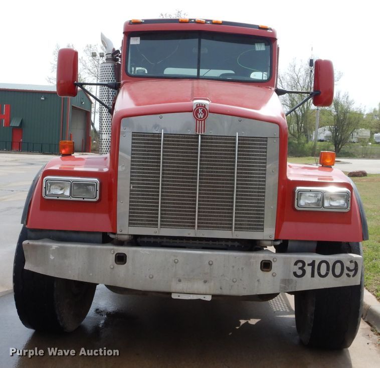 image for item GK9138 2007 Kenworth W900 ready mix truck