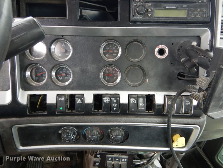 image for item GK9138 2007 Kenworth W900 ready mix truck