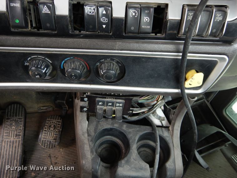 image for item GK9138 2007 Kenworth W900 ready mix truck