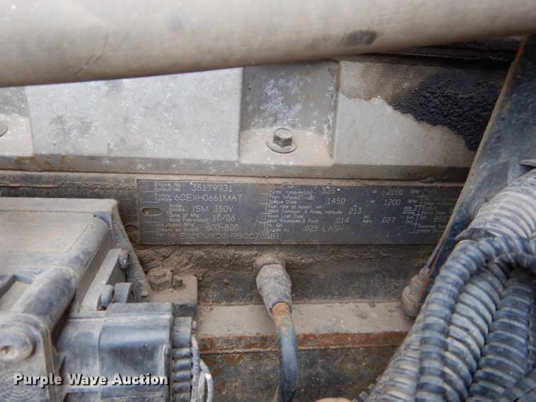 image for item GK9138 2007 Kenworth W900 ready mix truck