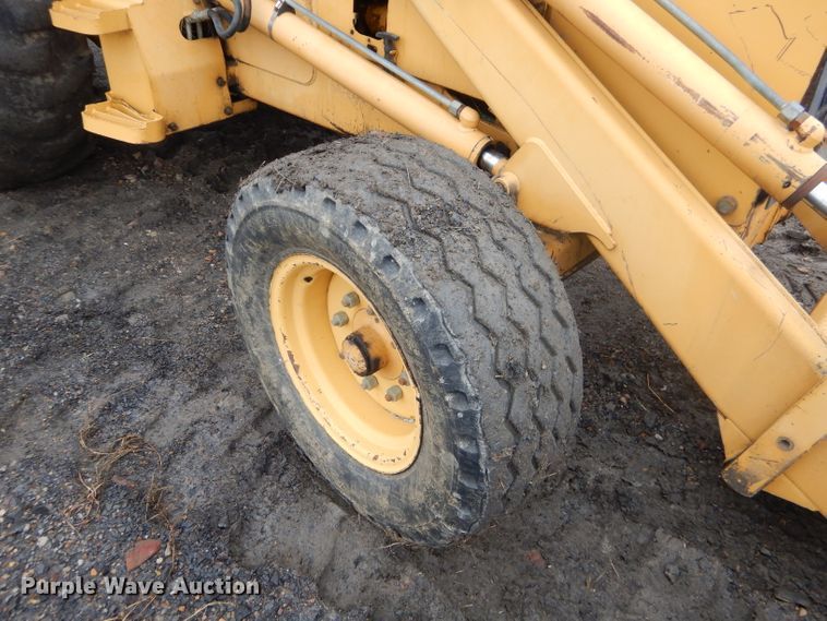 image for item GP9024 Ford 555D  backhoe