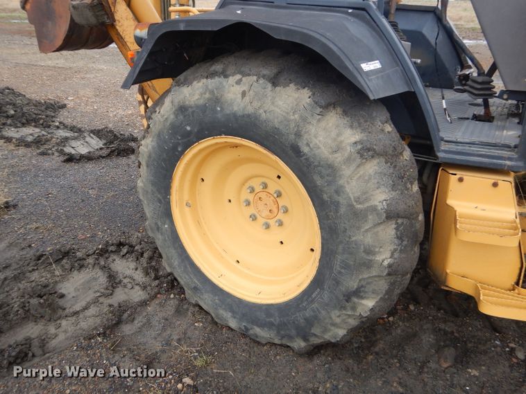 image for item GP9024 Ford 555D  backhoe