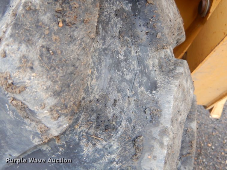 image for item GP9024 Ford 555D  backhoe