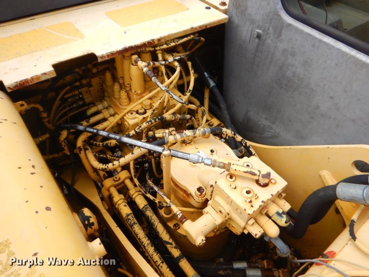 image for item GP9025 1996 Kobelco SK150LC excavator