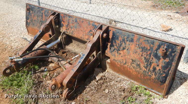 image for item GP9029 1986 Caterpillar 212 rubber tired excavator