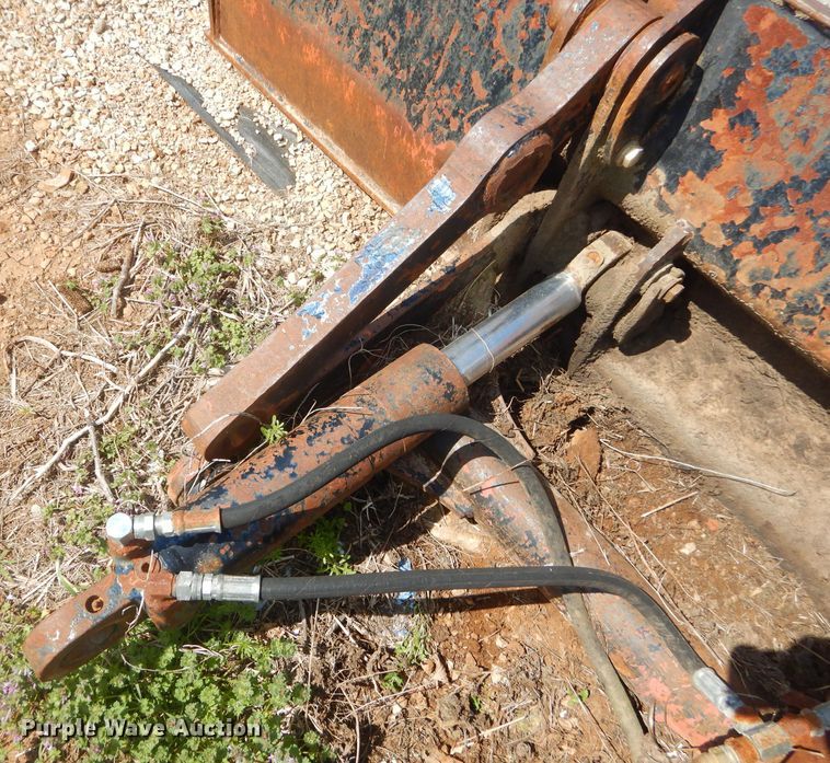 image for item GP9029 1986 Caterpillar 212 rubber tired excavator