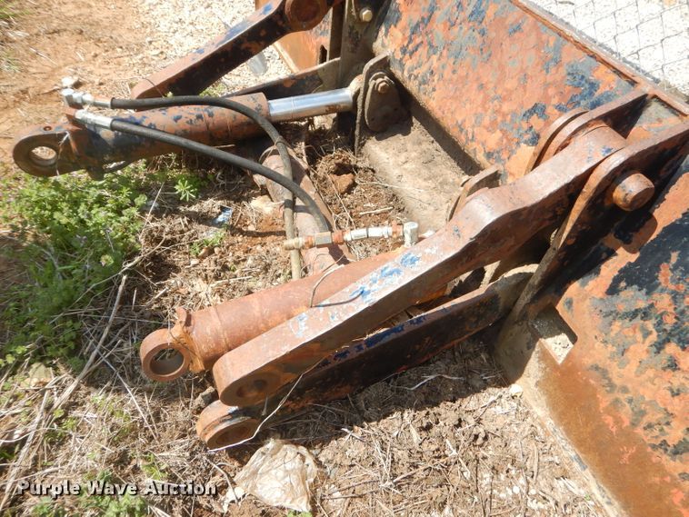 image for item GP9029 1986 Caterpillar 212 rubber tired excavator