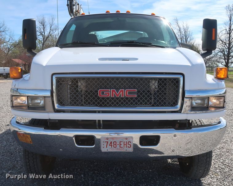 image for item GS9839 2009 GMC C5500 service truck with crane